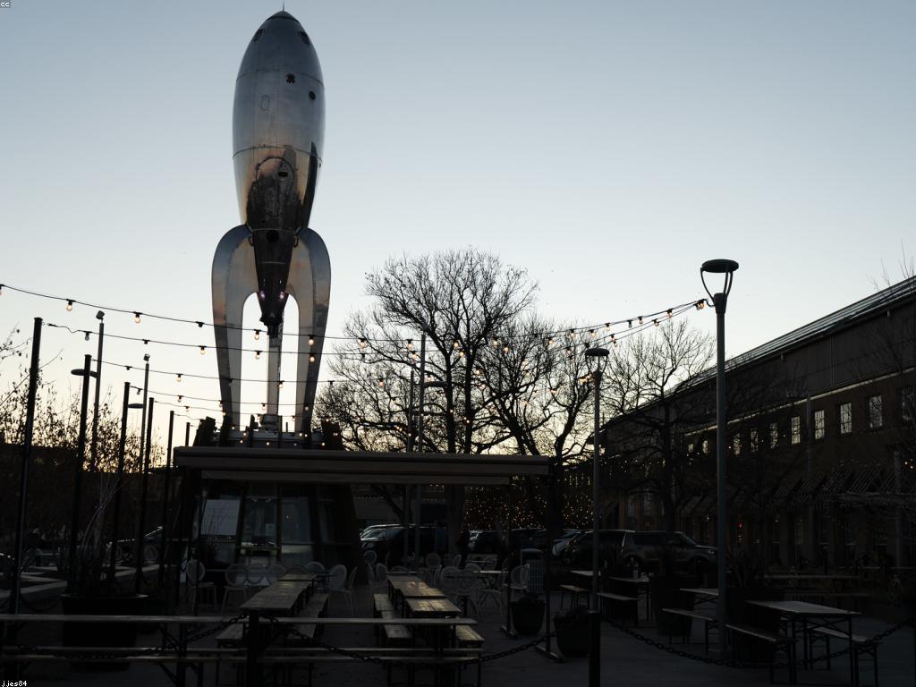 គំរូនៃការវិវត្តន៍ផលិតផលថ្មី